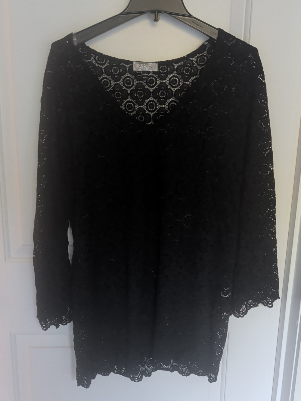 J Valdi Black Open Knit Scalloped Edge Swim Cover Up